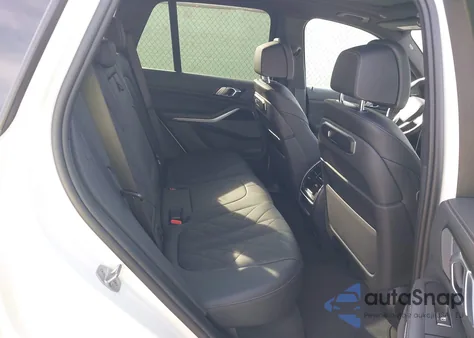 2024 BMW X5 Phev xDrive50E z USA, uszkodzony, nr VIN 5UX43EU04R9U07861